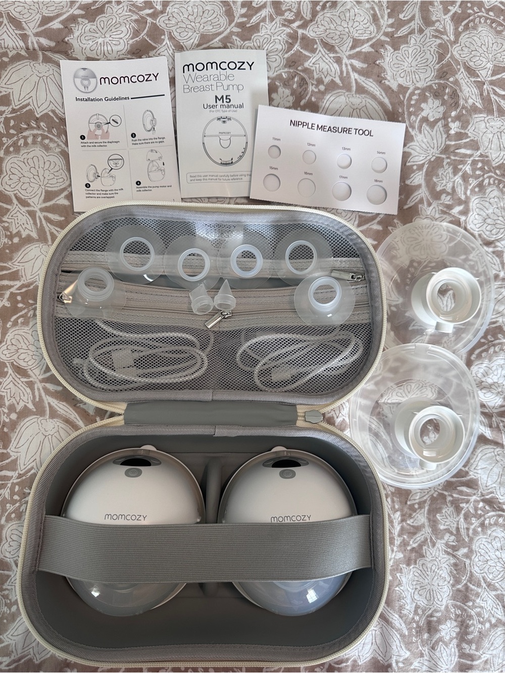 Momcozy M5 Wearable Breast Pump – Portable Hands-Free Kit